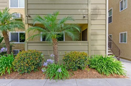 194 Avenida Descanso, Oceanside, CA 92057-5866