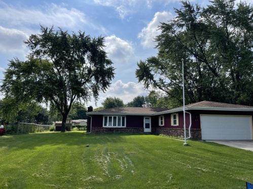 16137 Harmony Dr, Plainfield, IL 60586-8825