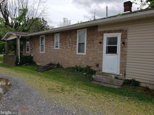 1010 Harrisburg Pike, Carlisle PA  17013-1615 exterior