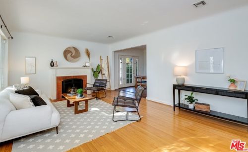 11541 Beverly Blvd, Whittier, CA 90601-2632