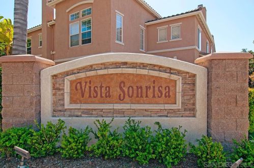 1415 Caminito Capistrano, Chula Vista CA  91913-3712 exterior