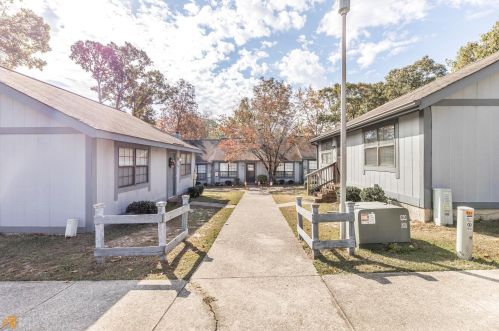210 Tallulah Trl, Warner Robins GA  31088-7607 exterior