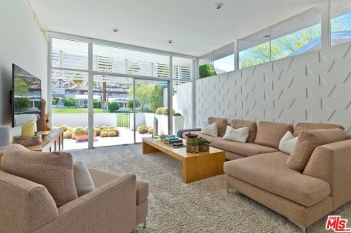 2373 Sierra Madre, Palm Springs, CA 92264-9313