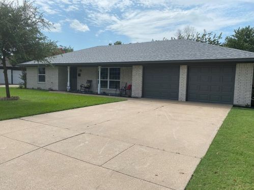 5212 Stacey Ave, Fort Worth, TX 76132-1631