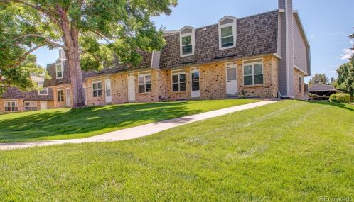 1482 Pierson St, Denver, CO 80232-6042