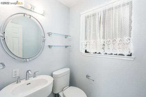 6 Pillon Real, Concord CA  94523-1622 exterior