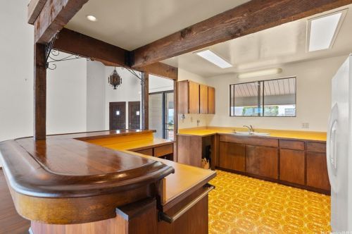 5287 Poola St, Honolulu HI  96821-1556 exterior