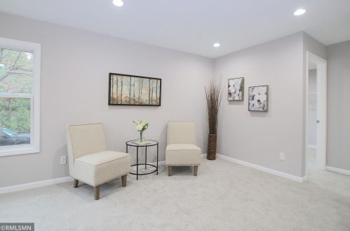 6800 Glen Rd, Saint Paul MN  55119-5326 exterior