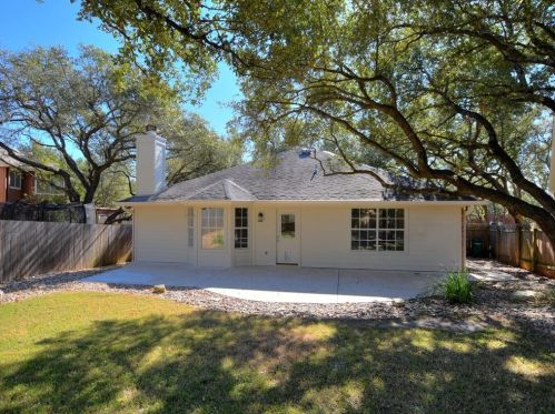 6412 Clay Allison Pass, Austin TX  78749-2700 exterior