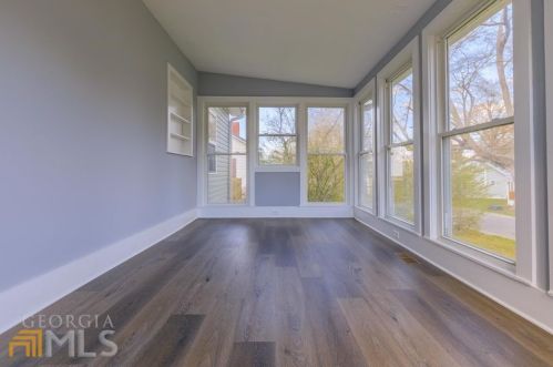 55 Oak St, Trion, GA 30753-1473