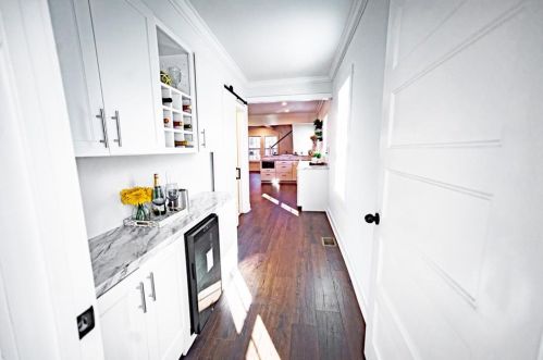 934 Burns Dr, Atlanta GA  30310-4632 exterior