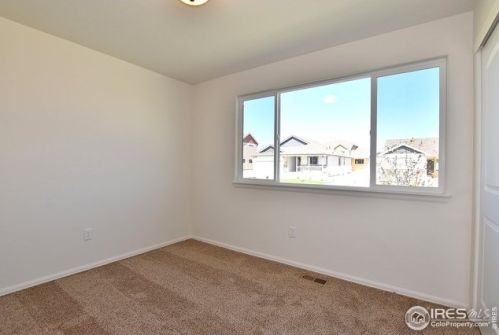 2658 Sapphire St, Loveland CO 80537-2024 exterior