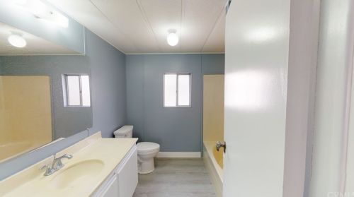 330 Magpie Ln, Santa Ana CA  92708-5822 exterior