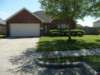 16535 Wheatmill Ct, Houston TX  77095-4093 exterior