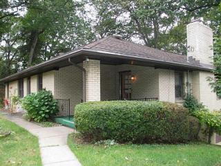 129 Jarrett Ave, Butler, PA 16001-1979