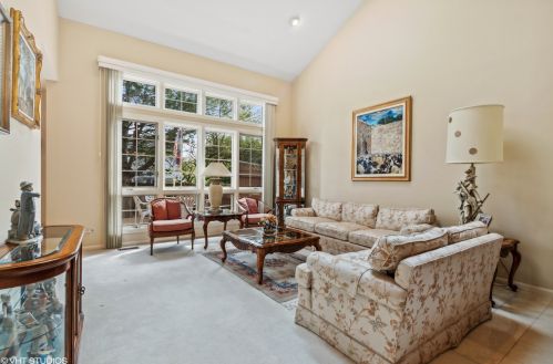 892 Fountain Vw Dr, Bannockburn IL  60015-4847 exterior