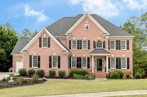 106 Sanders Ct, Holly Springs, GA 30115-2287