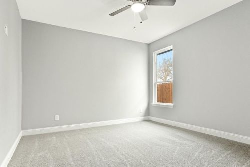 1524 Langston St, Fort Worth TX  76105-2723 exterior