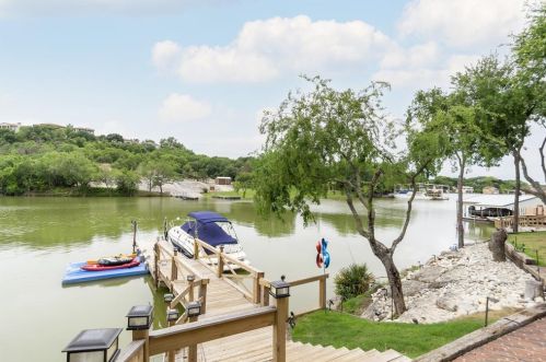 9250 Cape Royale Ct, Fort Worth, TX 76179-3213