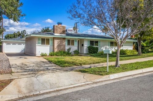 623 Lakeside Ave, Redlands, CA 92373-5733