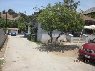 3919 Figueroa St, Los Angeles, CA 90037-1207