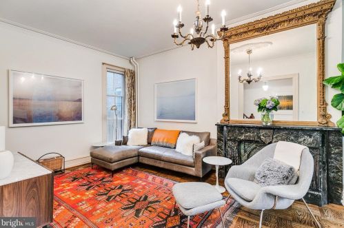 1307 Ellsworth St, Philadelphia PA  19147-4415 exterior