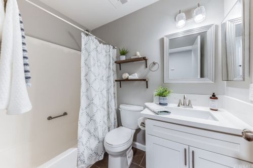 7548 Sundance Dr, Riverside CA  92509-5420 exterior