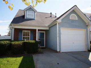 1044 Astor Hill Dr, Raleigh, NC 27613