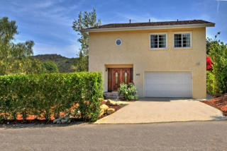 3530 Gladiola Dr, Calabasas, CA 91302-2017