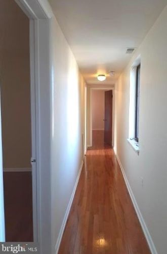 1146 10th St, Philadelphia PA 19147-4632 exterior