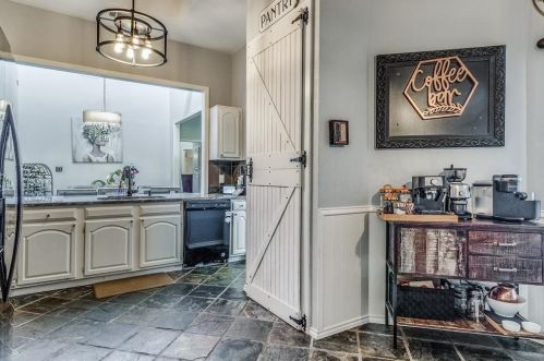 2503 Mallard Cv, Carrollton TX 75006-2233 exterior