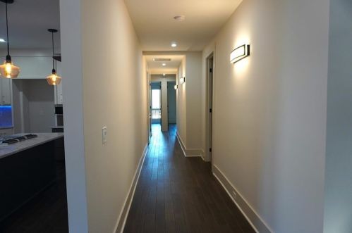 1602 Lakewood Ave, Atlanta GA  30315-5224 exterior