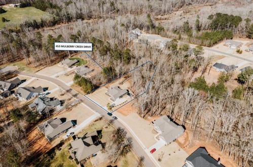 453 Mulberry Creek Dr, Good Hope, GA 30641-2140