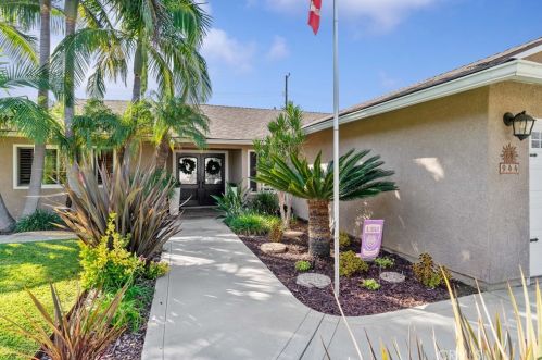 944 Cuyler Ave, Placentia, CA 92870-2811