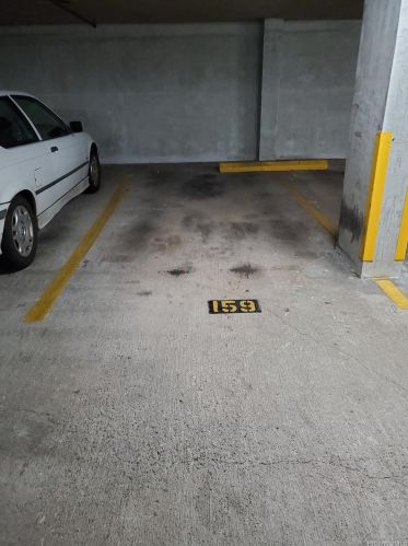 2101 Nuuanu Ave, Honolulu HI  96817-1764 exterior