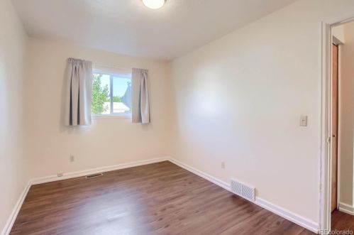 1618 Genoa St, Denver CO  80011-5325 exterior