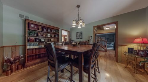 7 Wescott Ct, Lemont IL  60440-9000 exterior