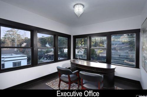 1616 Wabasso Way, Glendale CA  91208-2441 exterior