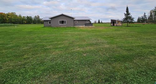 529 Center Rd, Wright, MN 55798-8249
