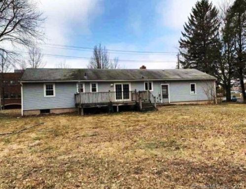 729 Pleasant St, Southington, CT 06489-2714