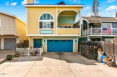 121 Los Angeles Ave, Oxnard, CA 93035-4629