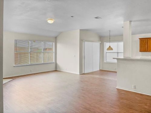 1708 Crested Butte Dr, Fort Worth TX  76131-5395 exterior