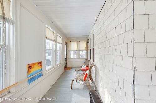 104 Bank St, Tinton Falls NJ  07701-1337 exterior