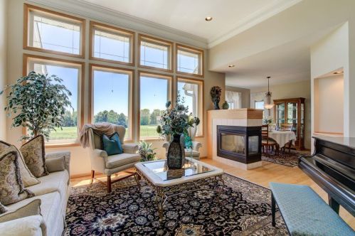 2737 Eagle Valley Dr, Saint Paul MN  55129-4224 exterior