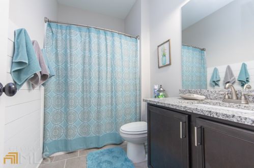 2368 Cotton Gin Row, Jefferson GA  30549-8811 exterior