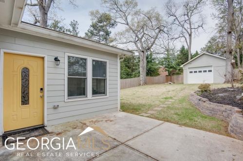 1723 Hardin Ave, Atlanta GA  30337-2059 exterior