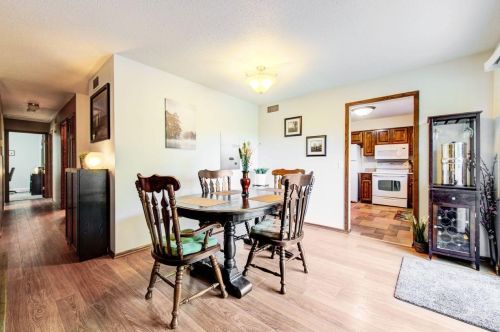 1309 Balsam Trl, Saint Paul MN  55123-1753 exterior