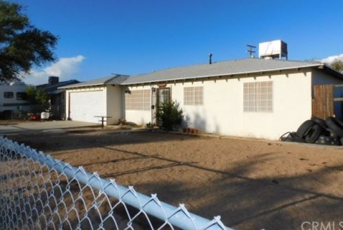 12556 Daisy St, Boron, CA 93516-1624