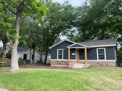 8435 Del Monte Dr, Dallas, TX 75217-2121