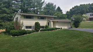 147 Camelot Dr, Clyde, NC 28721-8547
